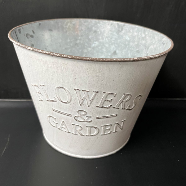 Tin Pots- Set Of 3 Tin Pots- Set Of 3